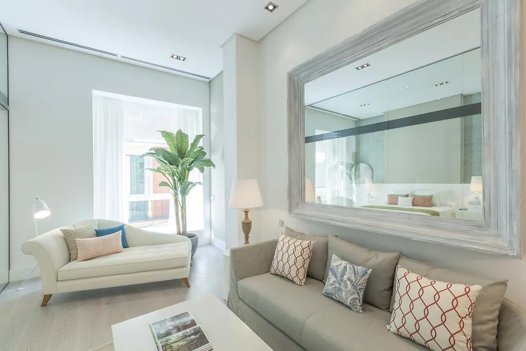 Home Club Calle Nueva Lofts Malaga